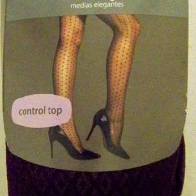 New Womens Secret Treasures Womens Midnight Burgundy Fashion Tights Size 3